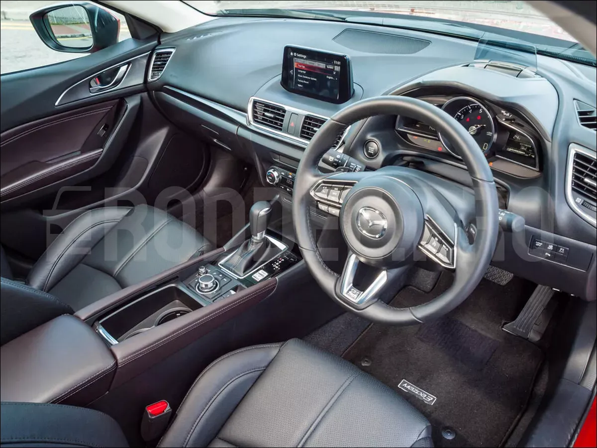 มาสด้า3 ให้ความรู้สึกพรีเมียมตกแต่งด้วยวัสดุ Soft-touch