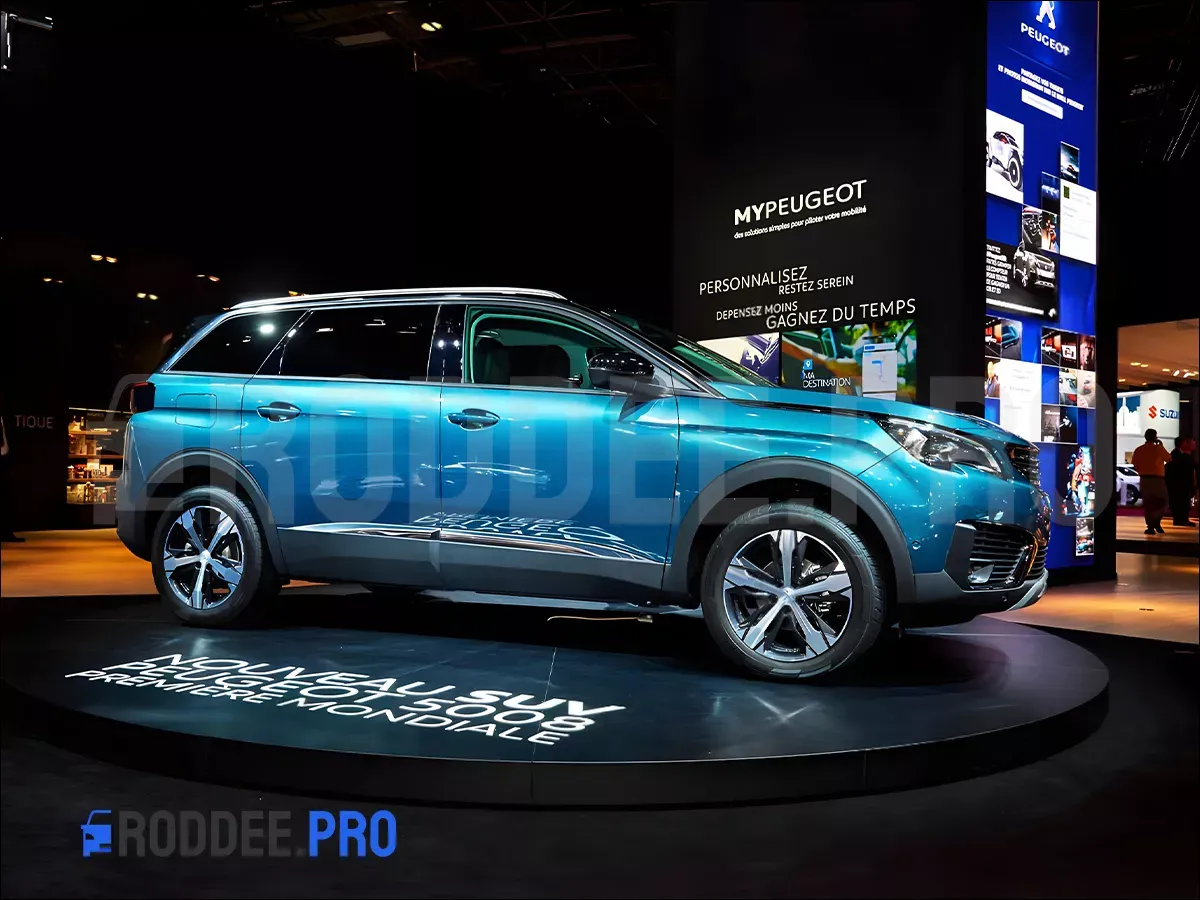 เปอโยต์ 5008 เปิดตัวครั้งแรกในปี 2016